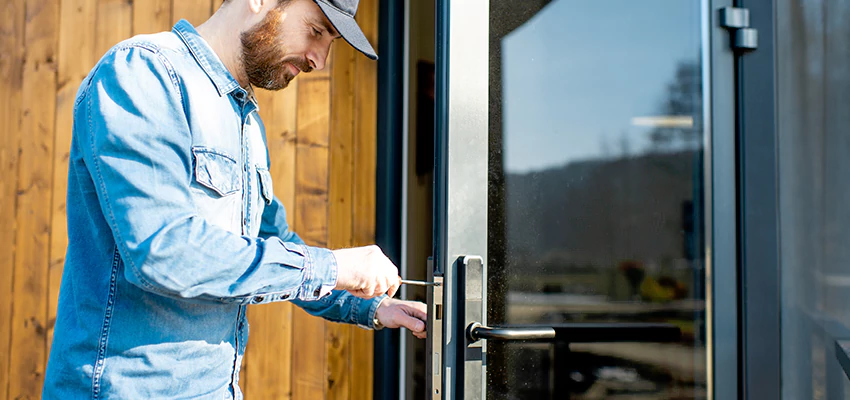 Frameless Glass Storefront Door Locks Replacement in Rancho Cordova, CA