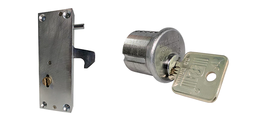 RR Fence Gates Brink Locks Repair in Rancho Cordova, California